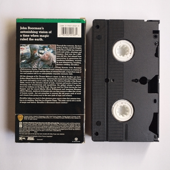 Excalibur 1981 VHS Tape Movie - Picture 2 of 3